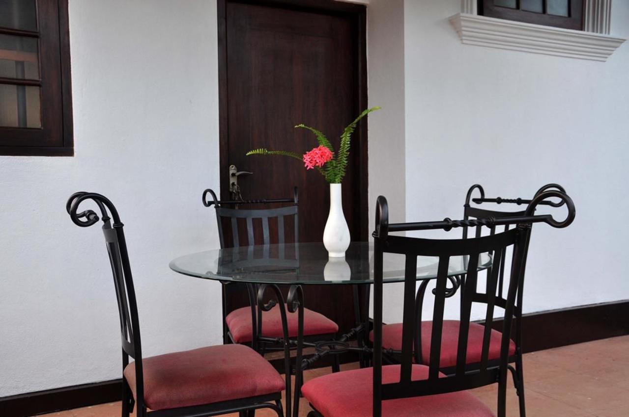 Mama Villa Хиккадува Экстерьер фото